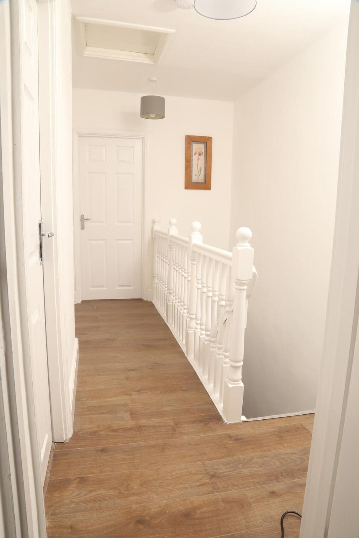 Spacious Modern 3 Bedroom House 4 You, Me And Them *