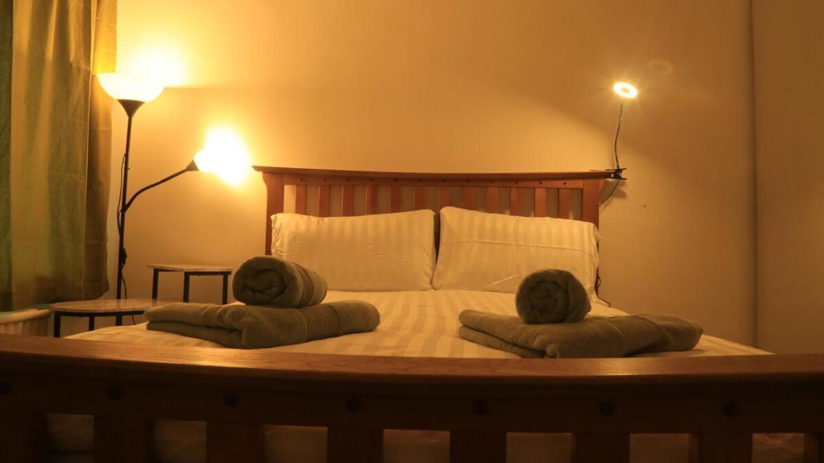 Spacious Modern 3 Bedroom House 4 You, Me And Them Apartment Oxford